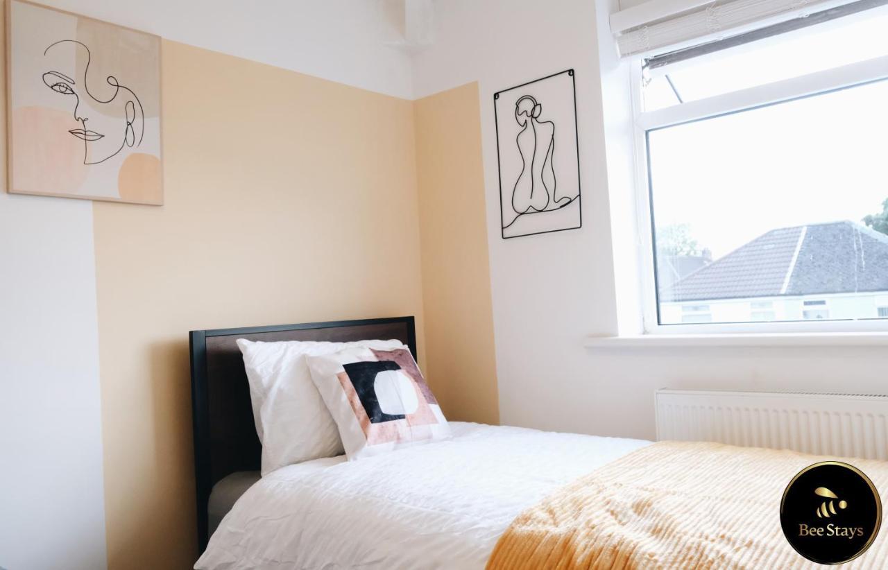Bee Stays - Caldecott House Manchester Extérieur photo